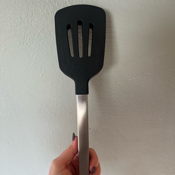 Pampered Chef Spatula Tongs - Picture 6 of 10